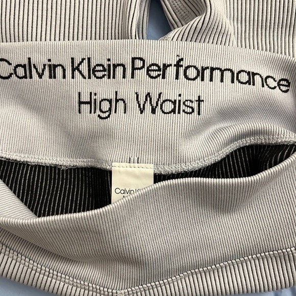 Calvin Klein ladies compression shorts - Picture 4 of 5